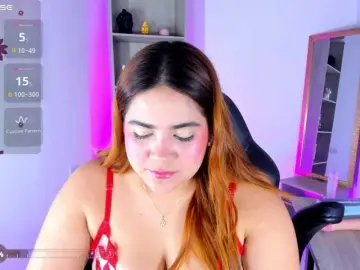 Jisoosquirt  live sex cam