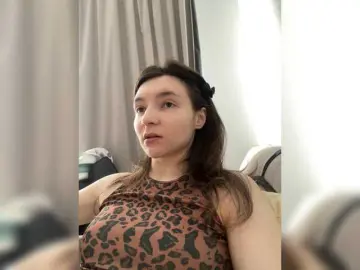Renaw  live sex cam