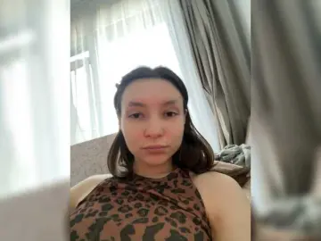 Renaw  live sex cam