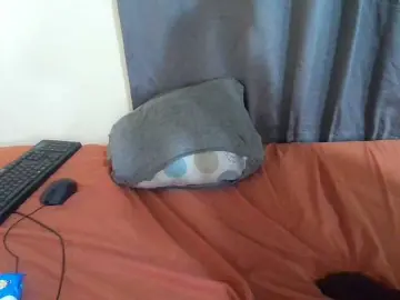 Shes-sexy  live sex cam