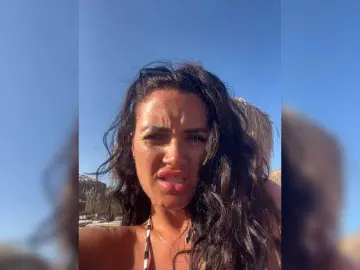 Jessykm123  live sex cam