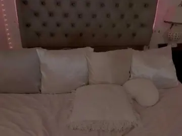 Lau123  live sex cam