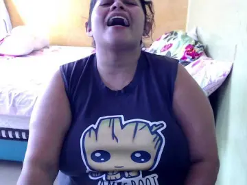 Mia-naughty  live sex cam