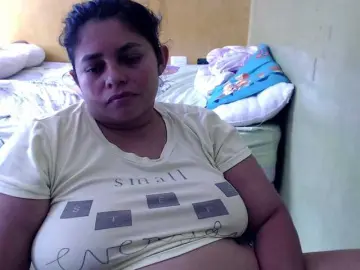 Mia-naughty  live sex cam