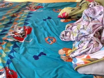 Mia-naughty  live sex cam