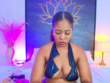 AlisonTravis  live sex cam