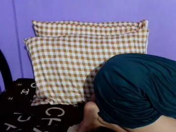 AngelaMilez  live sex cam