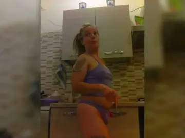 Dark-Angel-22  live sex cam