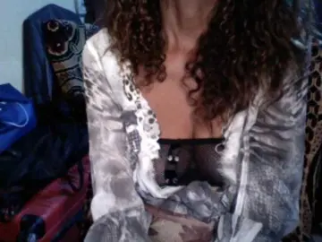 Famelapine  live sex cam