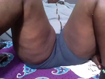 Freshslut  live sex cam
