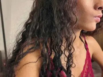 MiaNix  live sex cam