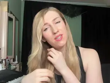 MissKetam1ine  live sex cam