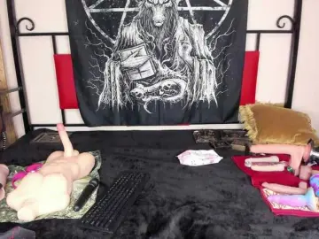 Princess18xxx  live sex cam