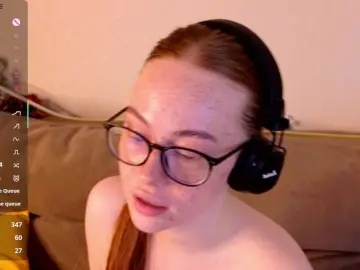 Roxy-Sunny  live sex cam