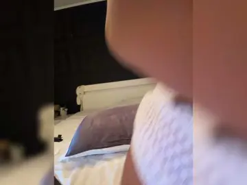 Sara-  live sex cam