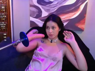 SoffieGaging  live sex cam