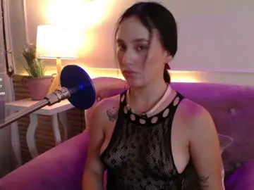 SoffieGaging  live sex cam