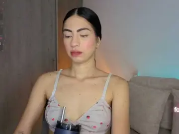 Alannahh  live sex cam