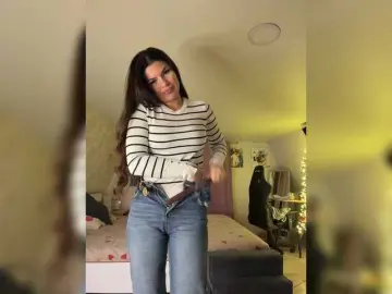 -MaybeBaby-  live sex cam