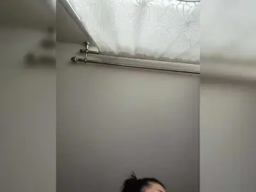 -MaybeBaby-  live sex cam