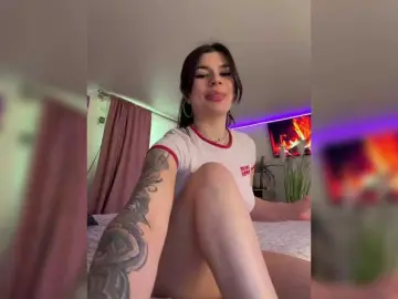 -MaybeBaby-  live sex cam