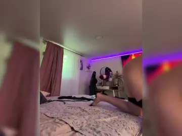 -MaybeBaby-  live sex cam