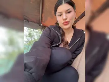 -MaybeBaby-  live sex cam