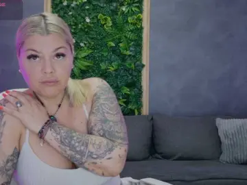 AlissaVox  live sex cam