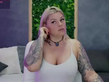 AlissaVox  live sex cam