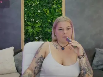 AlissaVox  live sex cam