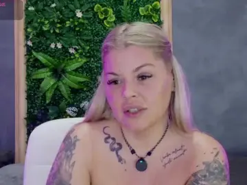 AlissaVox  live sex cam