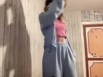 JacqueMcumber  live sex cam