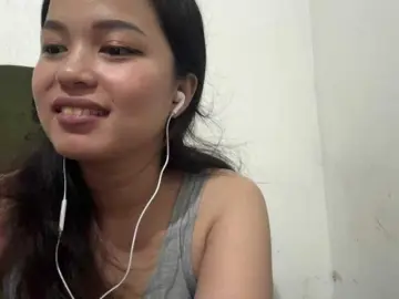 MaganAveni  live sex cam