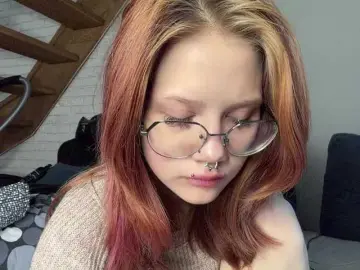 MeowAkira  live sex cam