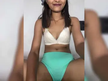 Niyacam  live sex cam