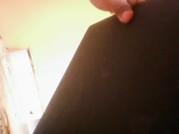 Sexxy-apple  live sex cam