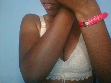 Sugarycake  live sex cam