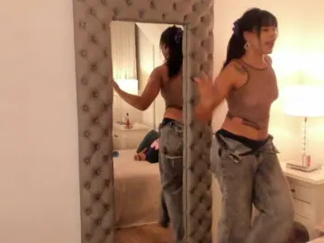 Ribylove  live sex cam