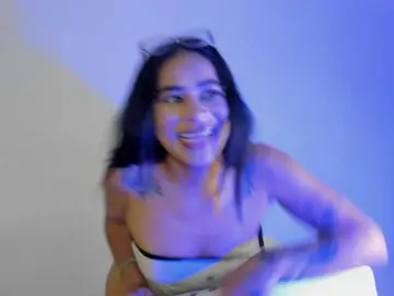 Ribylove  live sex cam