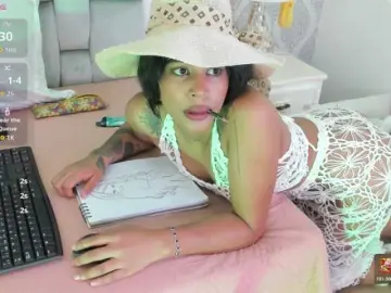 Ribylove  live sex cam