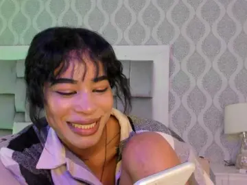 Ribylove  live sex cam