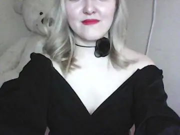 -Sweet-smile-  live sex cam