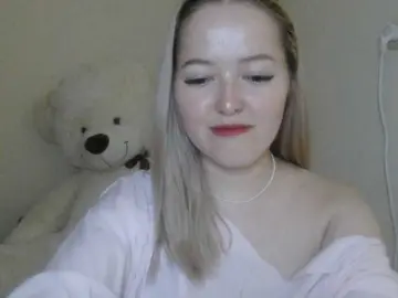 -Sweet-smile-  live sex cam