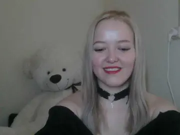 -Sweet-smile-  live sex cam