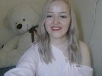 -Sweet-smile-  live sex cam