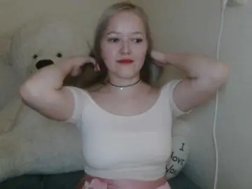 -Sweet-smile-  live sex cam