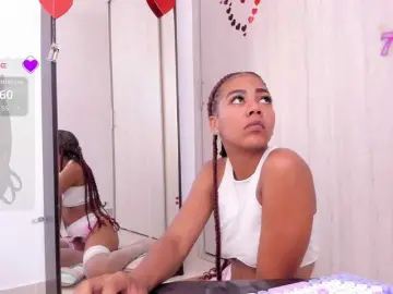 AdairaWealth  live sex cam