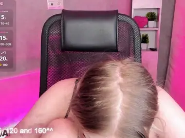 Alisa-Allison  live sex cam