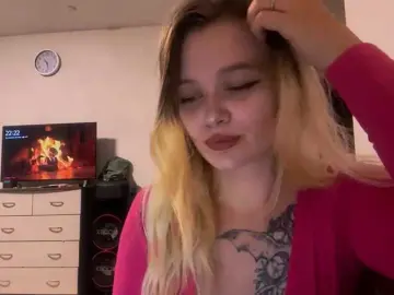 LoritaWhisted  live sex cam