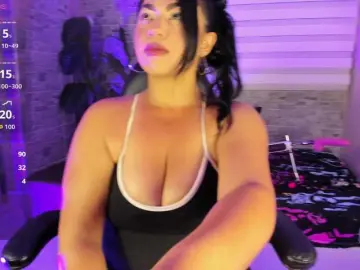 MeganBlazze  live sex cam